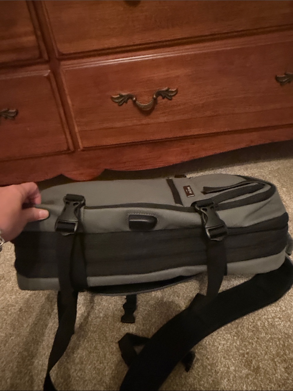 NWOT Duchamp Gray Men's Backpack - Minimalist Travel & Work Pack - Picture 3 of 12